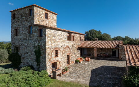 Il Gabbro, Luxury Experience: Parete, Costruzione, Architettura, Facciata, Casa, Paesaggio, Area Rurale, Muro ​​Di Pietra, Estate, Porta