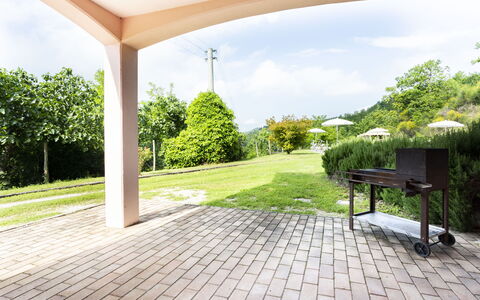 Villa Altavista: Giardino, Shade, Padiglione, Landscaping, Prato, Struttura Esterna, Eco Hotel, Cortile, Parco, Backyard