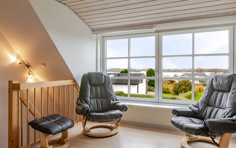 Arvi - 100M from the Sea: Legna, Tetto, Casa, Casa, Architettura, Raccordo, Lotto, Villetta, Capannone, Edifici Giardino