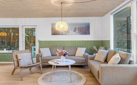 Felicia - from the Sea: Mobilia, Interior Design, Pavimentazione, Legna, Pavimento, Divano, Soggiorno, Tavolo, Soffitto, Illuminazione