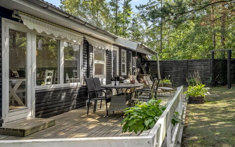 Felicia - from the Sea: Legna, Casa, Casa, Villetta, Porta, Raccordo, Portico, Cortile, Shade, Deck