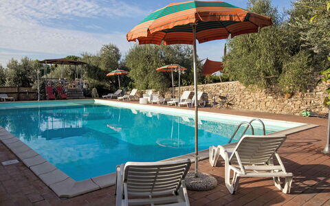 Campiglia Marittima 649: Piscina, Mobili Da Esterno, Ricorrere, Mobilia, Lettino, Eco Hotel, Sedia, Tempo Libero, Hacienda, Shade