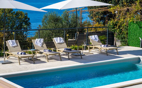 Lamar: Piscina, Mobili Da Esterno, Ombrello, Mobilia, Lettino, Ricorrere, Shade, Sedia, Materiale Composito, Eco Hotel