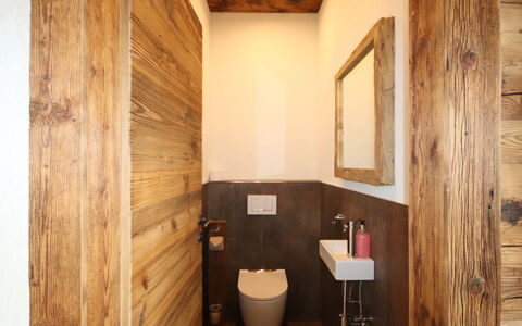 Chalet Ebenholz: Legna, Pavimentazione, Marrone, Pavimento, Color Legno, Latifoglie, Idraulico Fixture, Plank, Compensato, Bagno