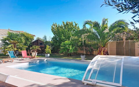 Les Roselières: Piscina, Ricorrere, Materiale Composito, Tempo Libero, Eco Hotel, Giardino, Shade, Landscaping, Mobili Da Esterno, Hotel