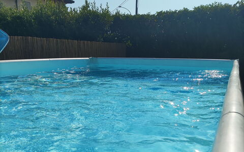 Villa Lory: Blu, Piscina, Materiale Composito, Tempo Libero, Giochi D'Acqua, Shade, Ricorrere, Backyard