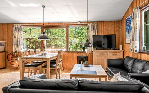 Lökea - from the Sea: Legna, Casa, Villetta, Latifoglie, Soffitto, Color Legno, Soggiorno, Log Cabin, Legname, Plank