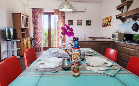 Scrusciu Do Vientu: Mobilia, Interior Design, Legna, Tavolo, Sala Da Pranzo, Pavimentazione, Sedia, Camera, Cucina & Sala Da Pranzo Tavolo, Tessile