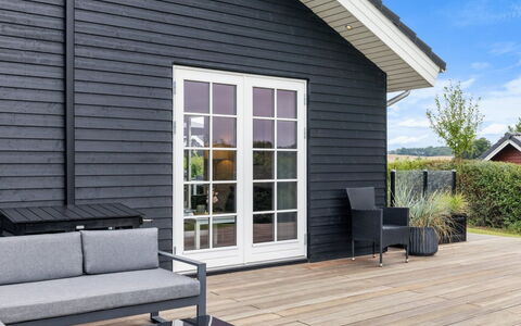 Rixa - 350M from the Sea: Legna, Mobilia, Appartamento, Camera, Soffitto, Color Legno, Sedia, Latifoglie, Vernice, Legname