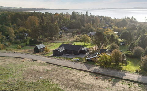Antomine - 150M from the Sea: Paesaggio, Area Rurale, Casa, Zona Residenziale, Lotto, Casa, Plain, Tetto, Villetta, Insediamento Umano