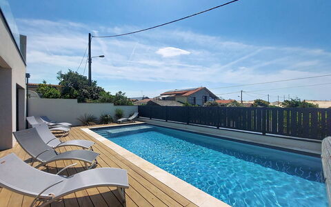 Villa Dune: Piscina, Blu, Zona Residenziale, Ricorrere, Materiale Composito, Eco Hotel, Shade, Estate, Hotel, Villa
