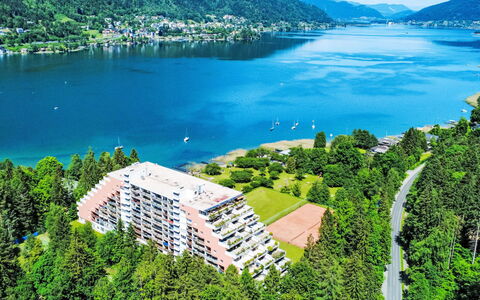 Studio Landskron Seezugang: Visione Globale, Attrazione Turistica, Hill Station, Fotografia Aerea, Costa, Baia, Suono, Resort Citta ', Ricorrere