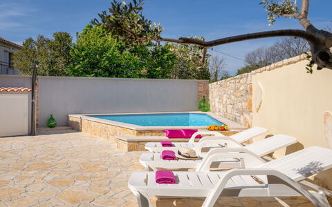 Butković: Blu, Acqua, Zona Residenziale, Costa, Mare, Casa, Ricorrere, Costiera E Morfologie Oceanic, Piscina, Estate