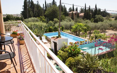 Masia del Mosso: Proprietà, Immobiliare, Piscina, Casa, Backyard, Botanica, Paesaggio, Tetto, Vacanza, Landscaping