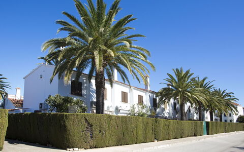 El Palmar: Cielo, Pianta, Costruzione, Giorno, Albero, Finestra, Arecales, Corpo D'Acqua, Paesaggio, Woody Impianto
