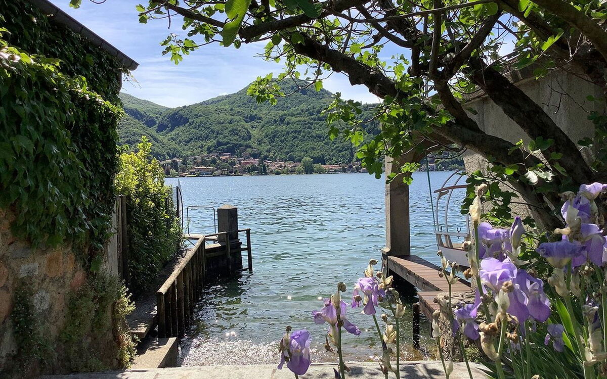 3.5-Zi.-Ferienwohnung mit Privatem Seeanstoss