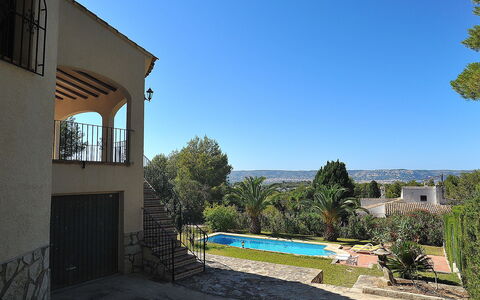 Tosalans: Proprietà, Casa, Immobiliare, Costruzione, Casa, Zona Residenziale, Estate, Architettura, Cielo, Villa