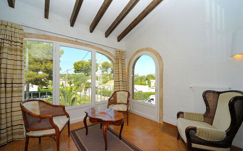 Toscal: Camera, Proprietà, Costruzione, Mobilia, Casa, Interior Design, Soffitto, Immobiliare, Pavimento, Tavolo