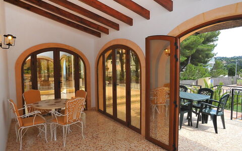 Patrai: Proprietà, Costruzione, Camera, Immobiliare, Estate, Casa, Architettura, Arco, Soffitto, Tavolo