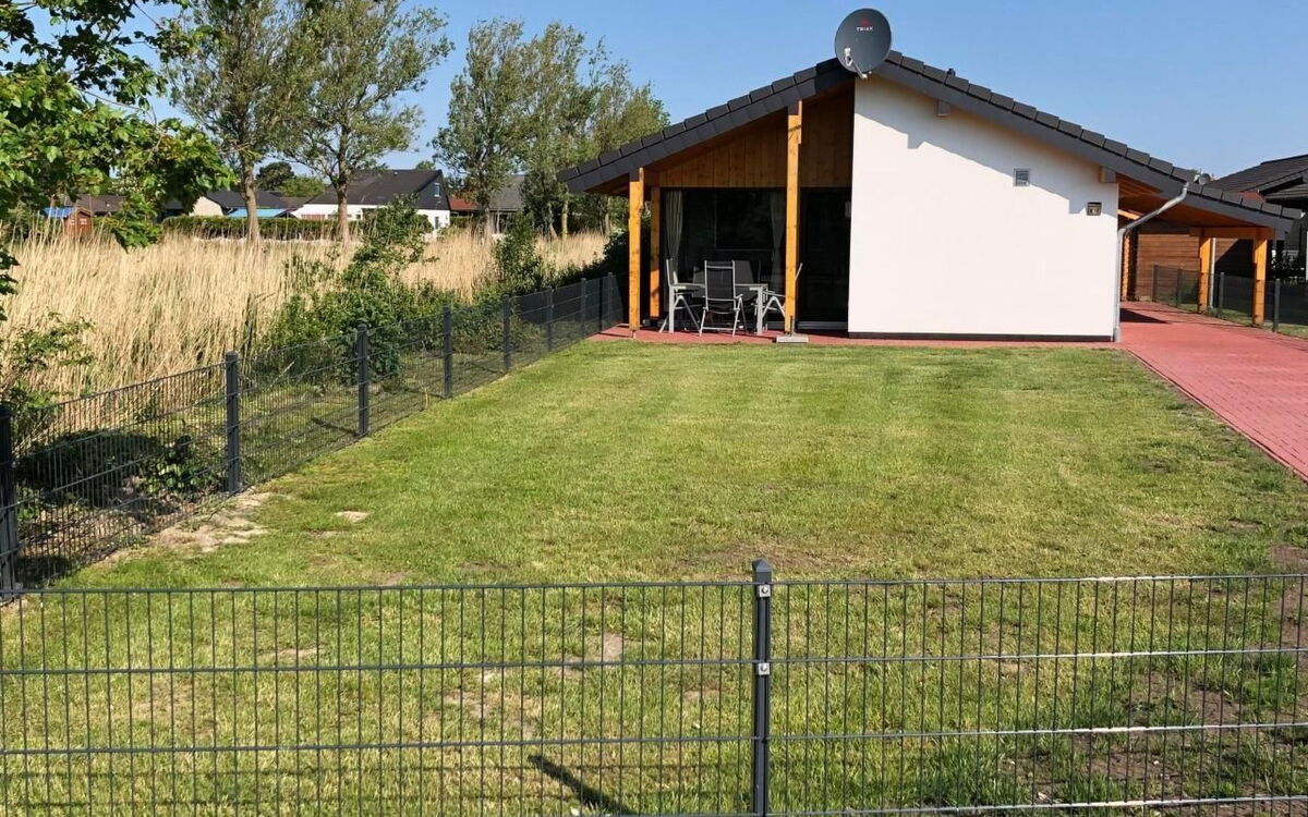 K18 Ferienhaus mit Wiesenblick in Eckwarderhörne