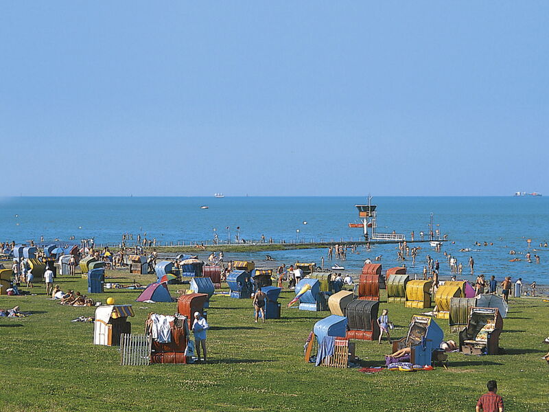 G9 Eingezäuntes Haus in Randlage mit Weitblick