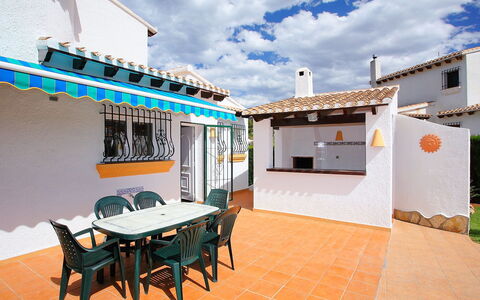 Inma: Proprietà, Costruzione, Casa, Camera, Immobiliare, Casa, Cielo, Interior Design, Appartamento, Architettura