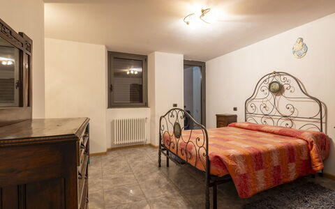 Casa Quadrifoglio Terrace: Legna, Tronco, Inverno, Ramoscello, Mobili Da Esterno, Congelamento, Woodland, Neve, Backyard