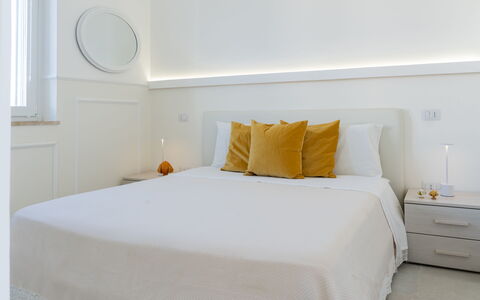 La Casa di Connie: Interior Design, Mobilia, Parete, Camera Da Letto, Pavimentazione, Legna, Letto, Pavimento, Soffitto, Camera