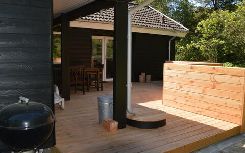 Juditha - 750M from the Sea: Legna, Pavimentazione, Pavimento, Latifoglie, Pavimento In Legno, Color Legno, Deck, Plank, Mobili Da Esterno, Legname