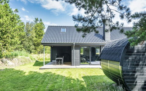 Locan - 1.2Km from the Sea: Prato
