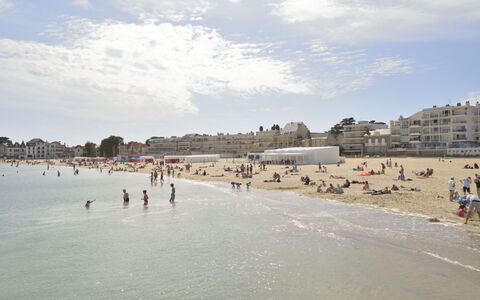 Port et Plage à Pied, Linge Inclus: Corpo D'Acqua, Ambiente Naturale, Spiaggia, Estate, Sabbia, Ricreazione, Costa, Vacanza, Divertimento