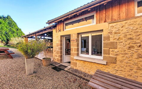 Doissat 100: Piscina, Collina, Tempo Libero, Catena Montuosa, Mobili Da Esterno, Hill Station, Ricorrere, Valle, Eco Hotel, Cresta