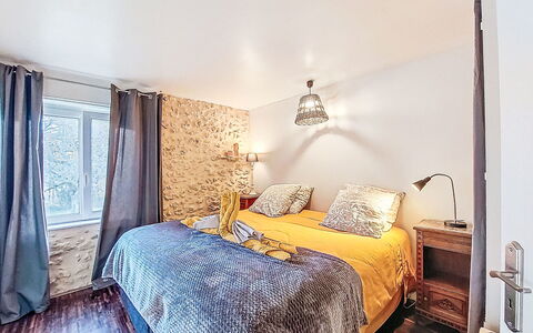 Doissat 100: Piscina, Collina, Tempo Libero, Catena Montuosa, Mobili Da Esterno, Hill Station, Ricorrere, Valle, Eco Hotel, Cresta