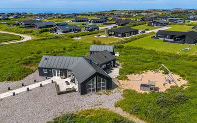Jonas - 450M from the Sea