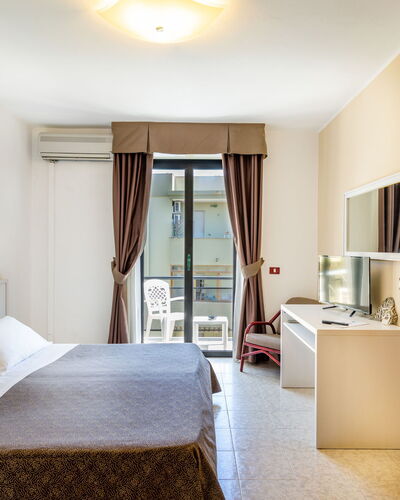 Rina Sea Apartments 600.1