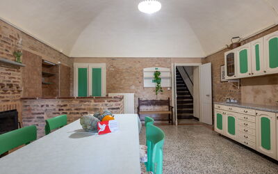 Alloggio:&nbsp;Barba Pipin 200.1