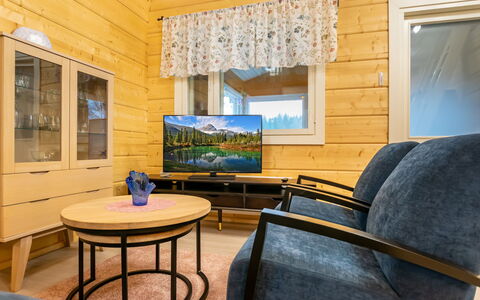 Joutsenranta: Legna, Villetta, Color Legno, Latifoglie, Log Cabin, Plank, Soffitto, Materiali Naturali, Legname, Edifici Giardino