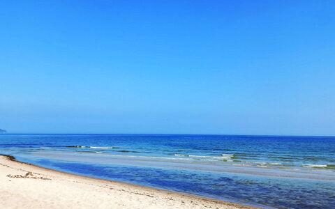 Bungalow 33: Blu, Acqua, Risorse Idriche, Spiaggia, Corpo D'Acqua, Ambiente Naturale, Orizzonte, Costa, Mare