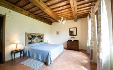 Tenuta Borgo al Sole: Parete, Mobilia, Interior Design, Camera, Pavimentazione, Pavimento, Soffitto, Cornice, Letto, Camera Da Letto