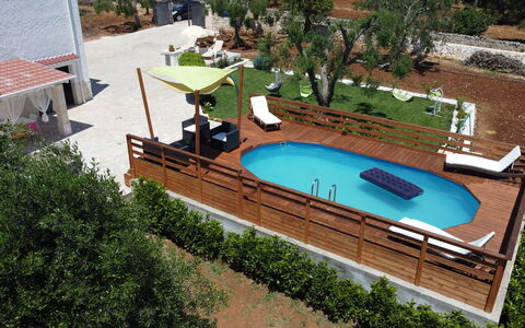Villa Antony: Legna, Piscina, Mobilia, Mobili Da Esterno, Deck, Ricorrere, Color Legno, Sedia, Tempo Libero, Shade