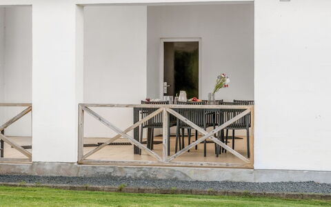Synne - 350M from the Sea: Legna, Materiale Composito, Portico, Calcestruzzo, Corrimano, Latifoglie, Recinzione, Deck, Plank, Home Scherma