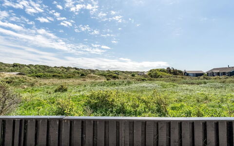 Askrik - 350M from the Sea: Casa, Casa, Porta, Tetto, Villetta, Estate, Giardino, Shade, Raccordo, Cortile