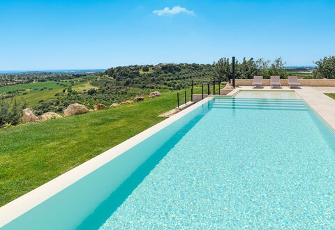 Villa Netina: Blu, Piscina, Materiale Composito, Ricorrere, Piastrella, Landscaping, Terme, Giochi D'Acqua, Eco Hotel