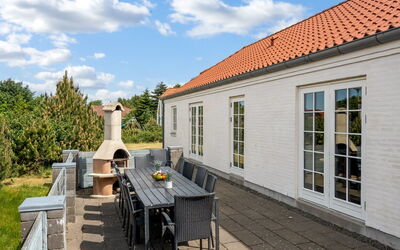 Donco - 3.2Km from the Sea