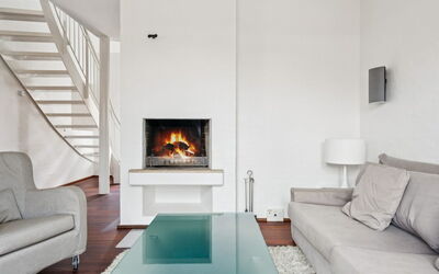 Annrike - 900M from the Sea