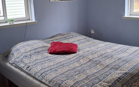 Tomassine: Letto, Camera Da Letto, Bedding, Lenzuolo, Biancheria, Mobilia, Tessile, Pavimento, Interior Design, Telaio Del Letto