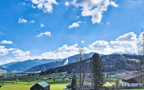 Flachau 800: Blu, Geografia Montane, Montagna, Collina, Highland, Paesaggio, Catena Montuosa, Nube, Hill Station, Area Rurale