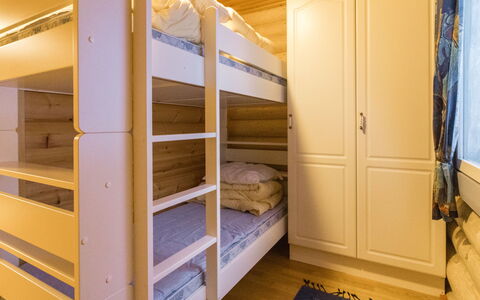 Salvostie 13, Hetta: Interior Design, Legna, Mobilia, Pavimentazione, Soffitto, Pavimento, Camera, Camera Da Letto, Letto, Letto A Castello