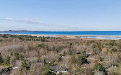 Elfrede - 900M from the Sea