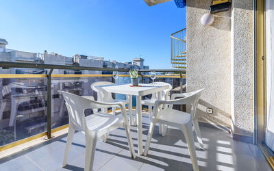 Cambrils Park B 71.1: Piscina, Ricorrere, Shade, Estate, Condominio, Hotel, Landscaping, Hacienda, Villa